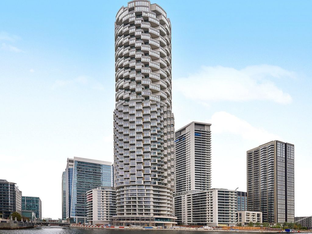 Property photo 2 of 19 Ellington Tower