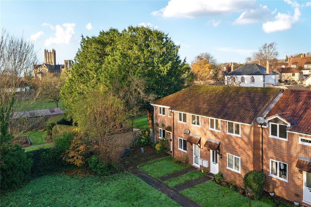 Property photo 2 of 19 Picture No. 06