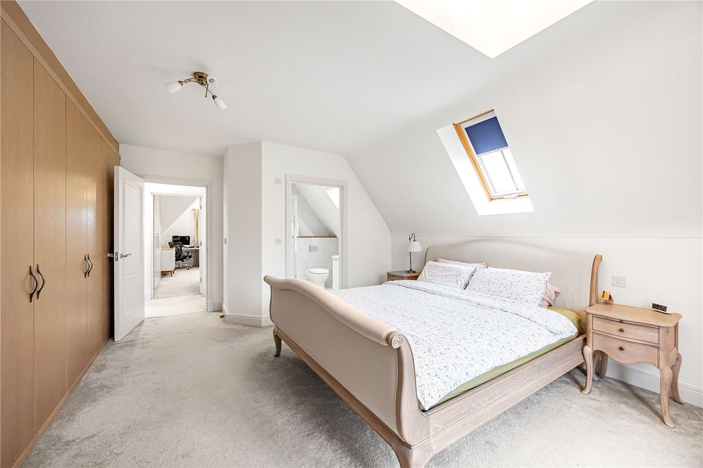 Additional image 14 of 5 bed detached house for saleGreen Lane, Maidenhead, Berkshire SL6