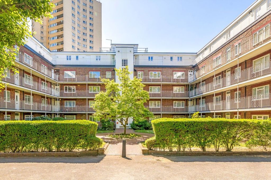 Property photo 1 of 1