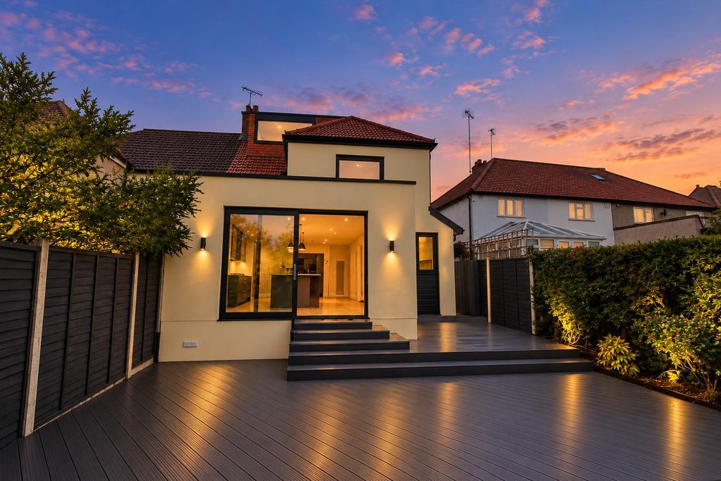 Property photo 1 of 29 Twilight.Png