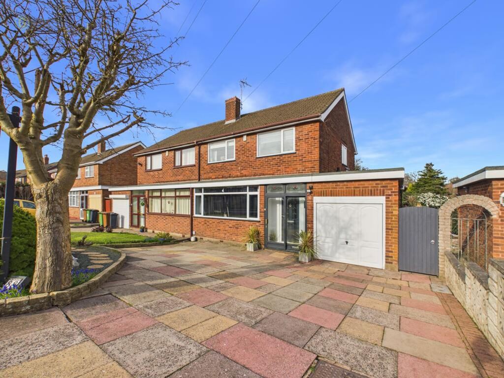 Property photo 1 of 16