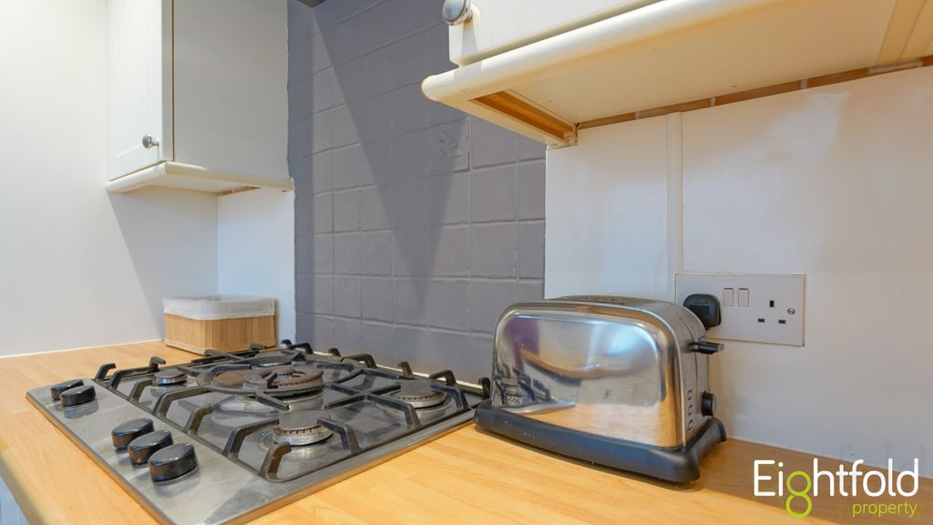 Property photo 3 of 15 Image