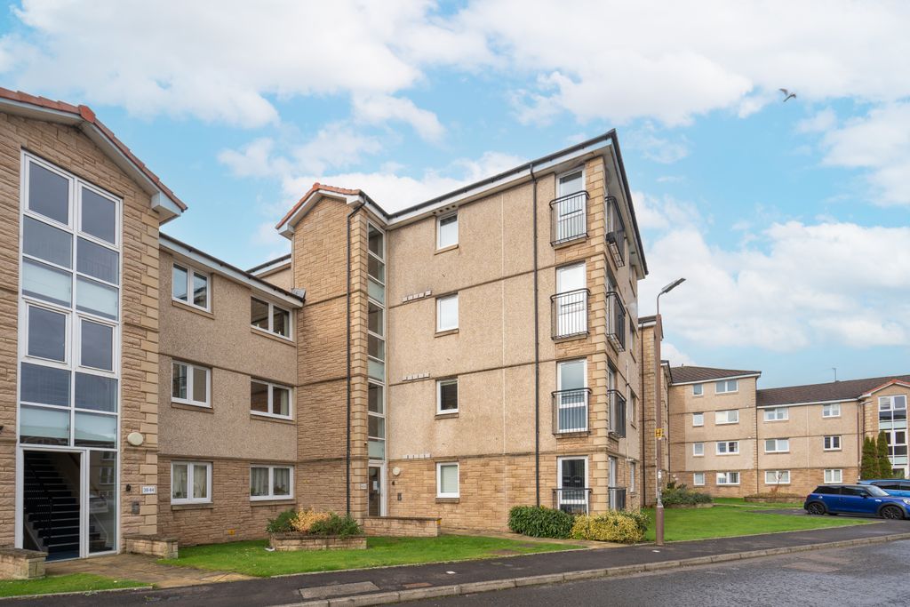 Property photo 1 of 17 45 Newlands Court, Bathgate, Eh48 2Gd (18)