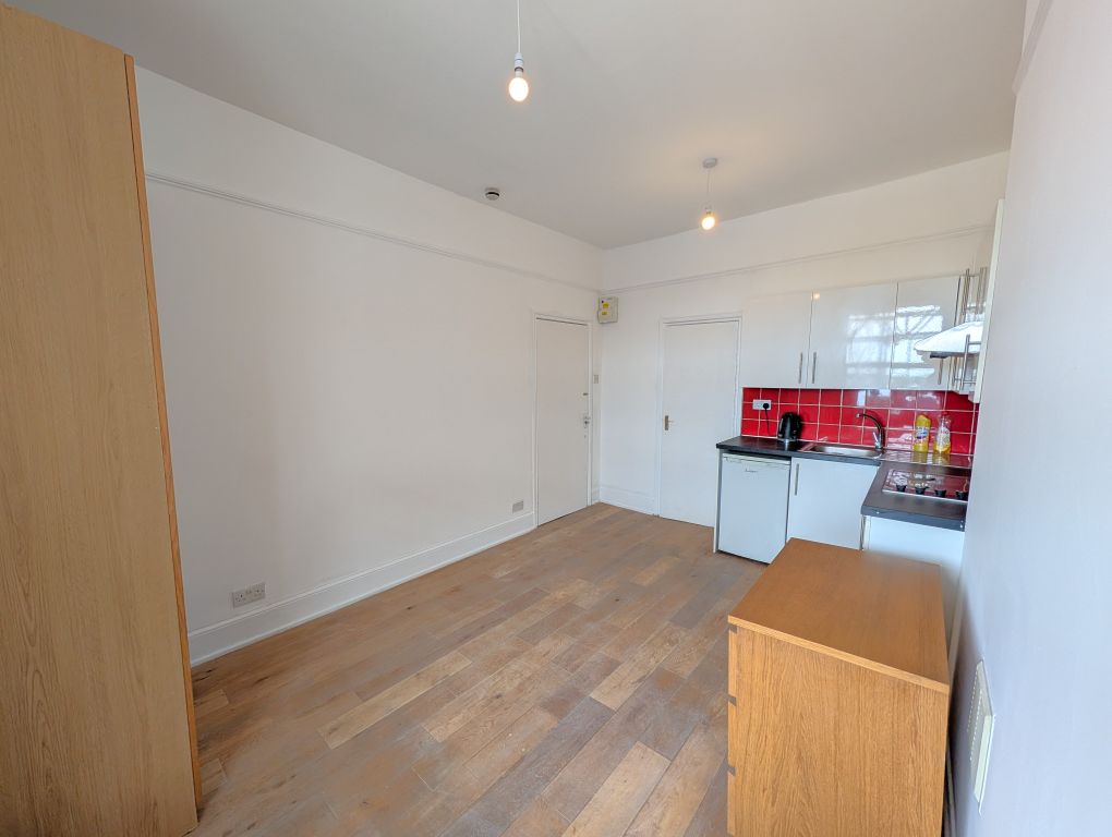 Property photo 2 of 4