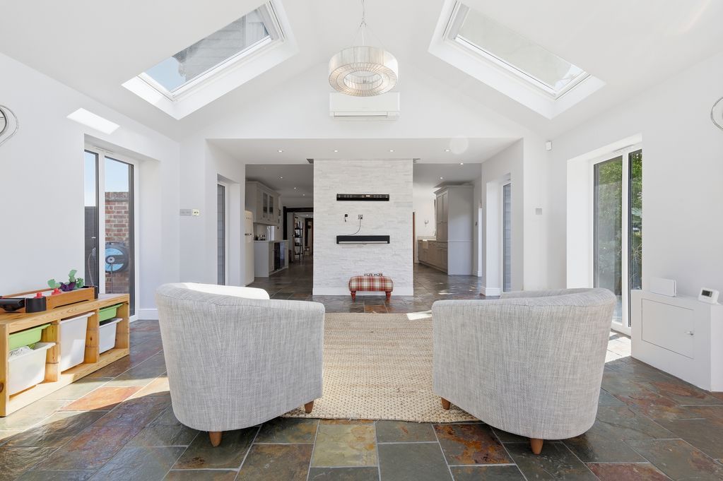Additional image 42 of 5 bed barn conversion for saleThe Barn, Church Street, Billericay CM11