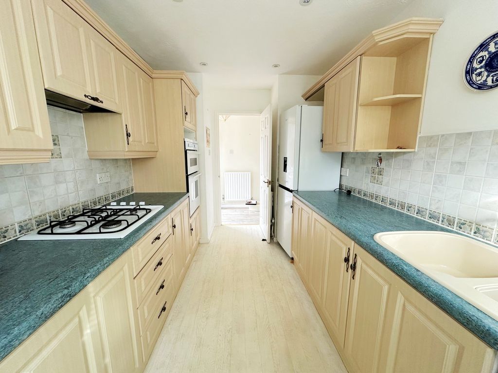 Property photo 2 of 16