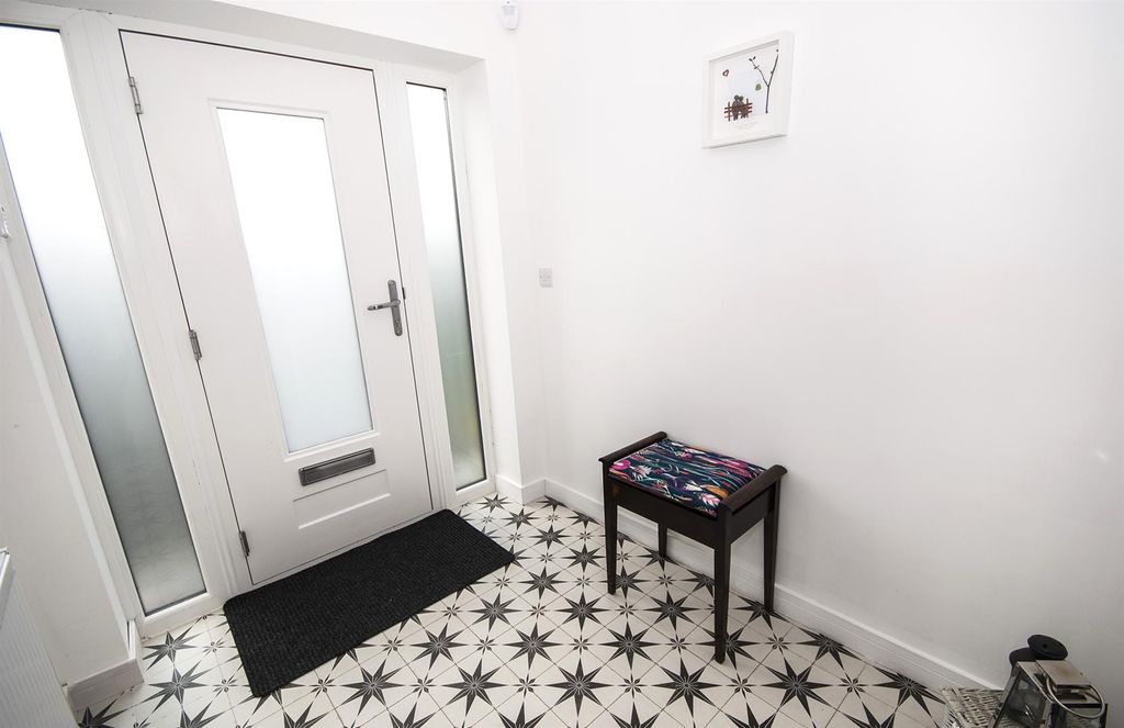 Property photo 3 of 34 Porch