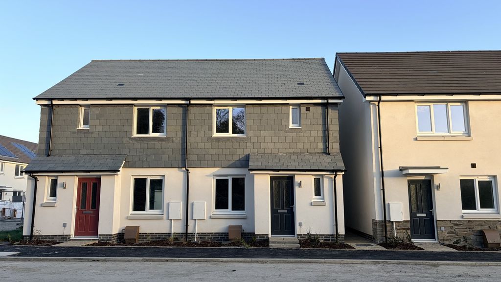 Property photo 3 of 6 5044632