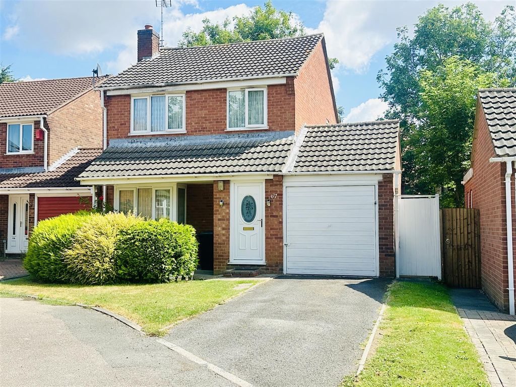 Property photo 1 of 15 Outside