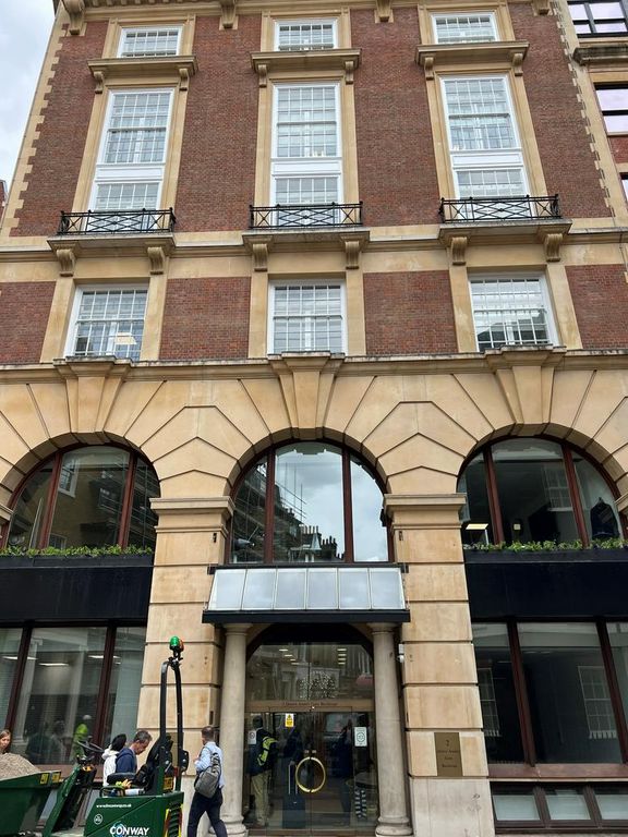 Property photo 1 of 7