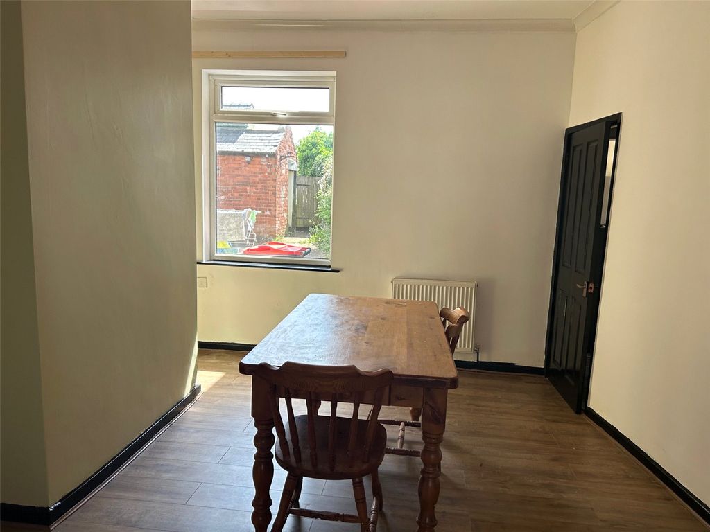 Property photo 3 of 9 Picture No. 07