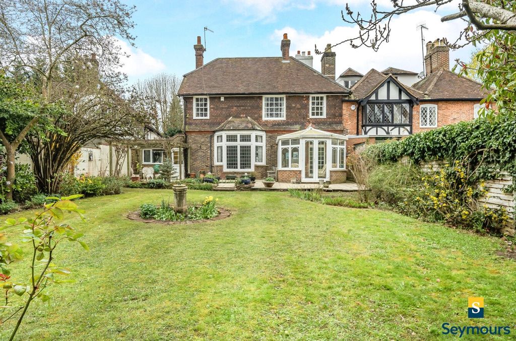 Property photo 2 of 19 Picture No. 26