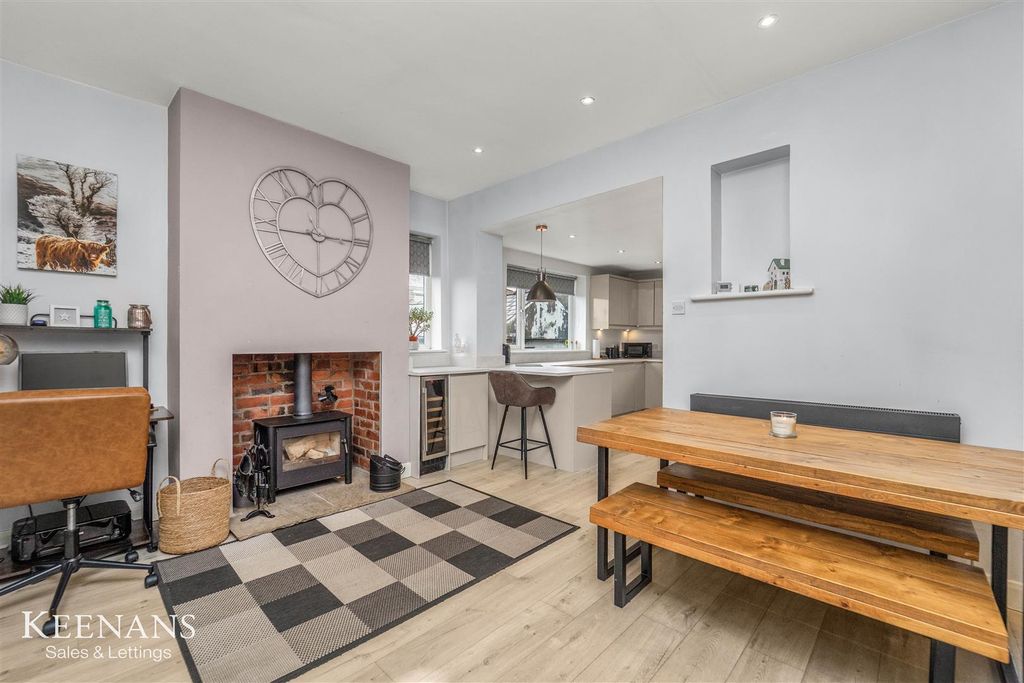 Property photo 3 of 58 3.Jpg