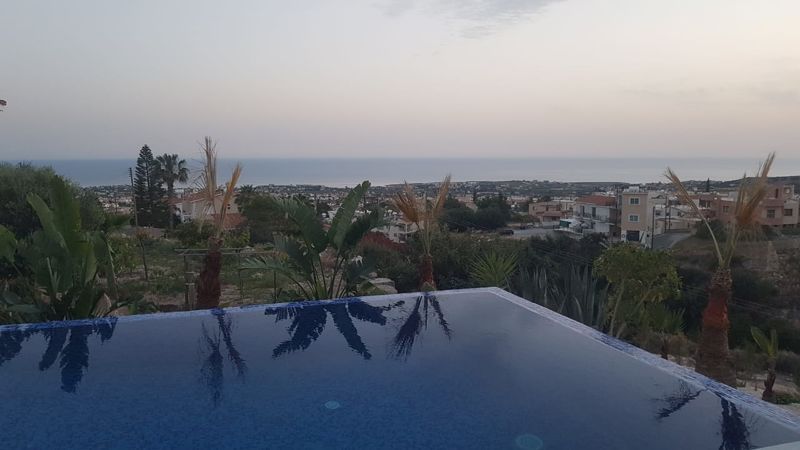 Property photo 2 of 13 Infinity Pool