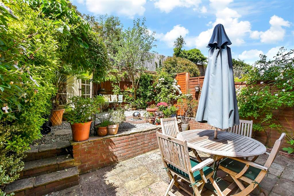 Property photo 1 of 14 Rear Garden