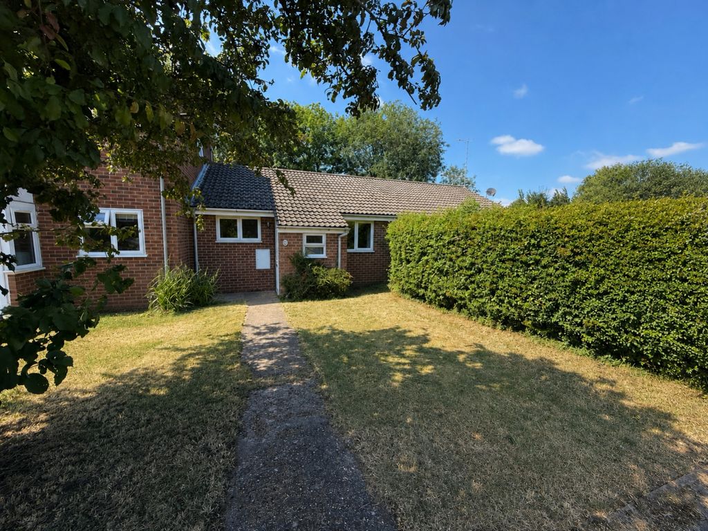 Property photo 1 of 9 8811F3Ca-1CC2-4244-Adf3-7B901Dba6735