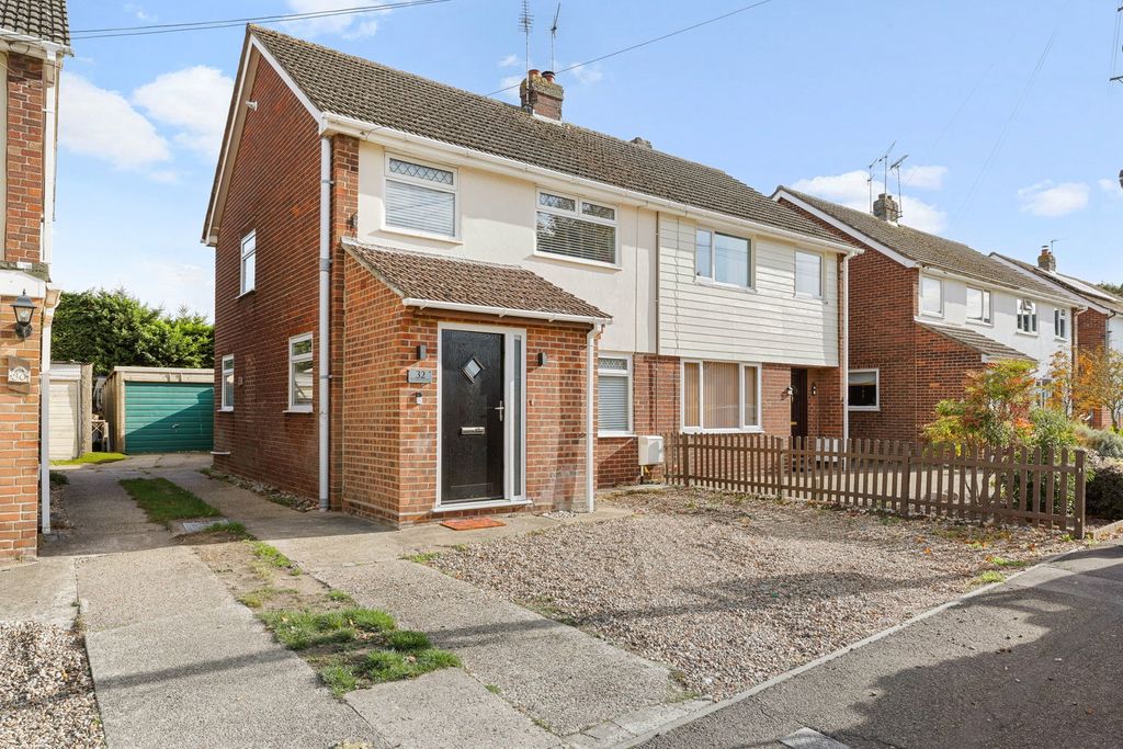 Property photo 1 of 18