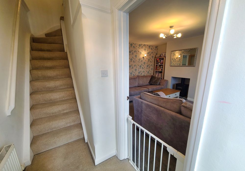 Property photo 2 of 19
