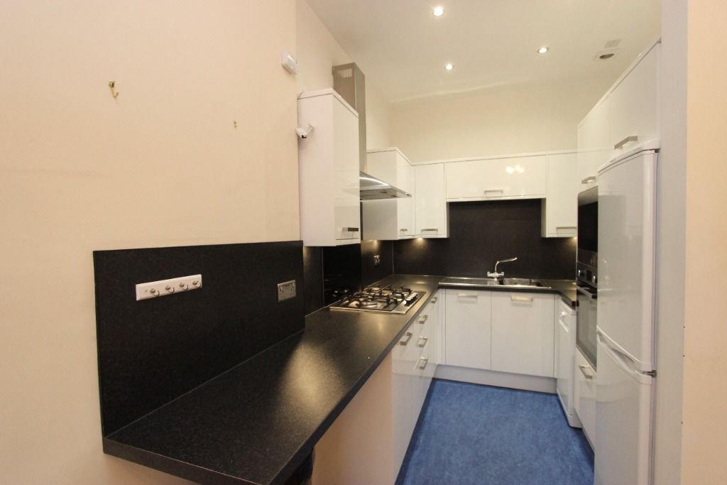 Property photo 3 of 8 Photo 3