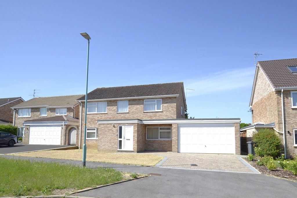 Property photo 1 of 14