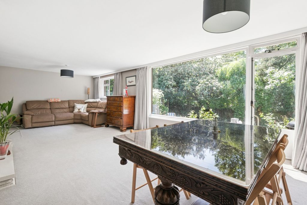 Property photo 3 of 22 5170615