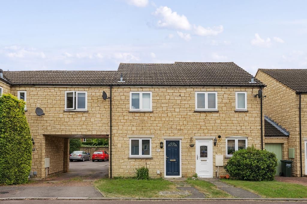 Property photo 1 of 12 External View