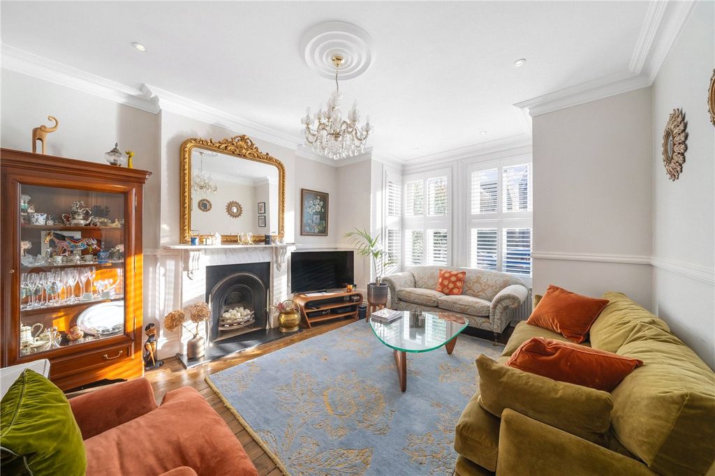 Property photo 2 of 10 Picture No. 36