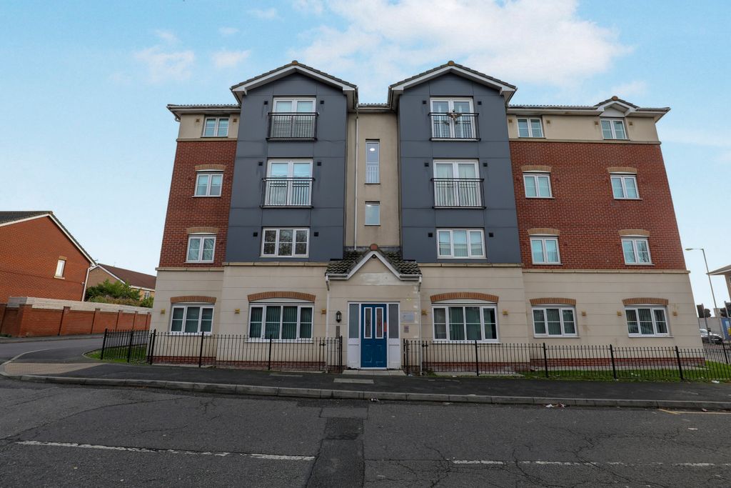 Property photo 1 of 15