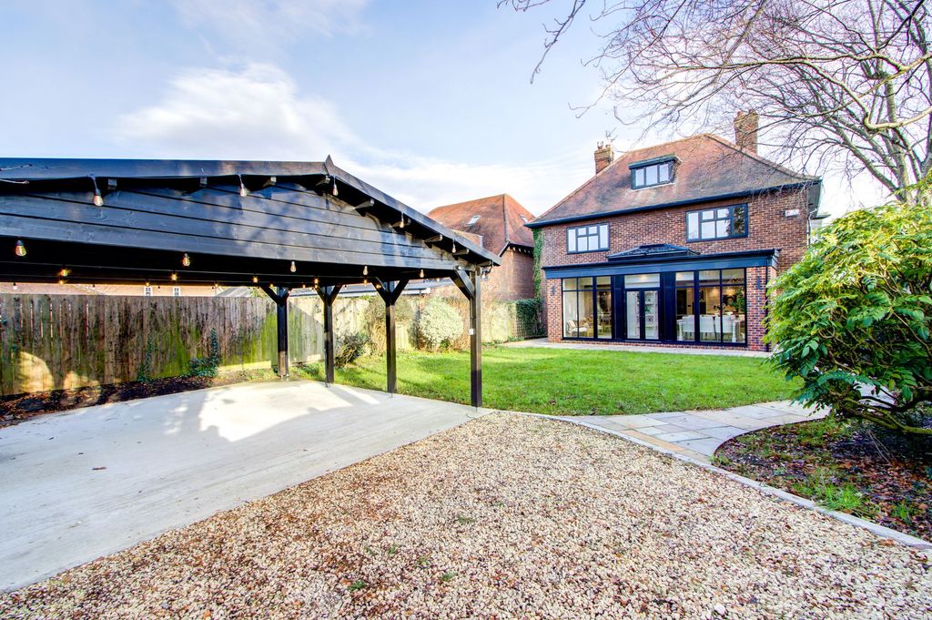 Property photo 1 of 45 Rear Garden