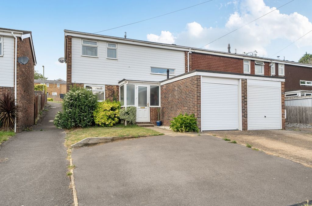 Property photo 1 of 12 1484635-3-6A45306...
