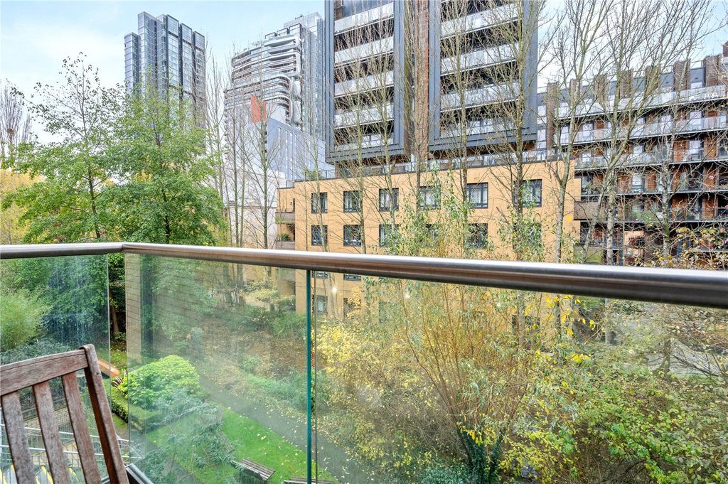 Property photo 1 of 17 Picture No. 30