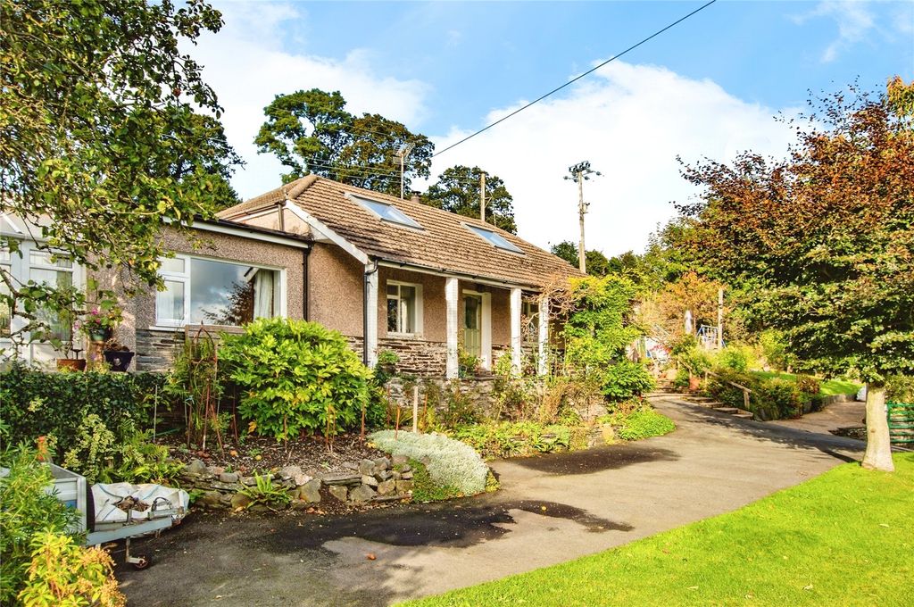 Property photo 2 of 30 Picture No. 32