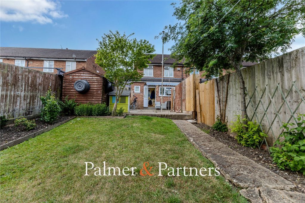 Property photo 2 of 15 Picture No. 04