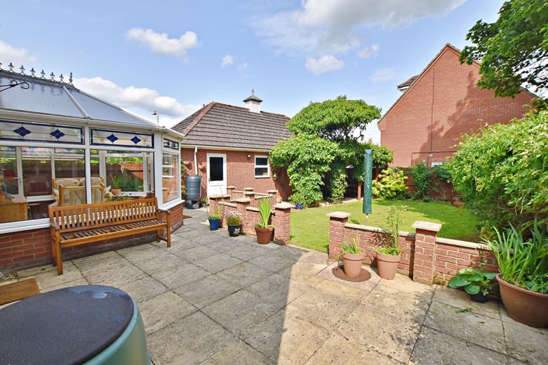 Property photo 2 of 29 Photo 24