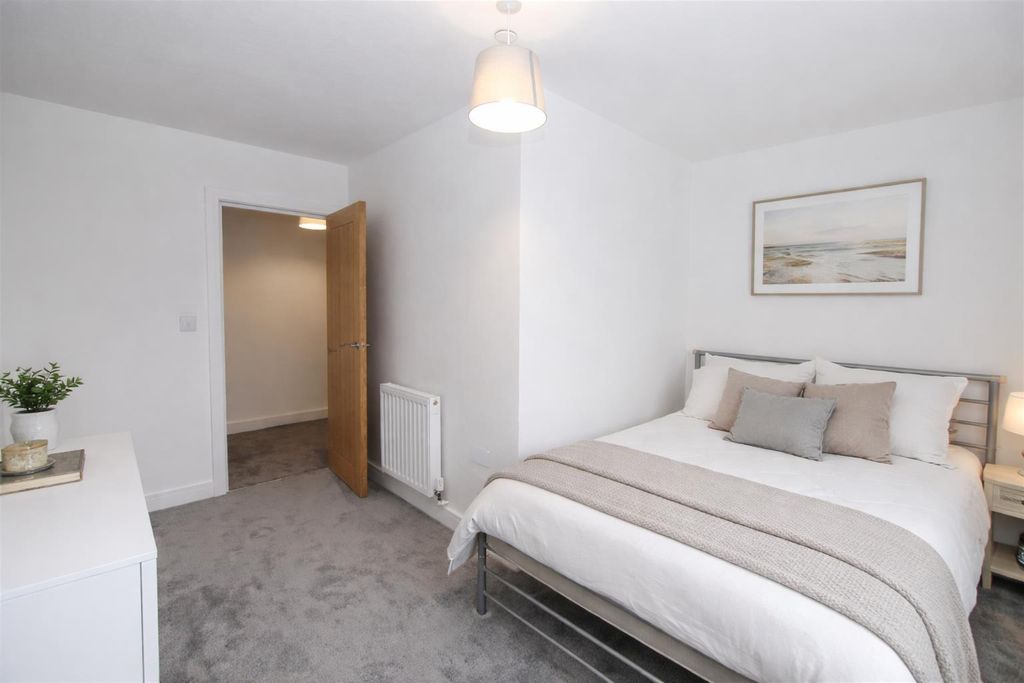 Property photo 2 of 5 S4Wywpyjku262Mvkjyfrvw.Png