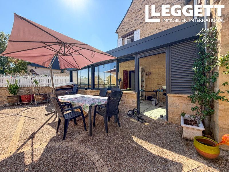 Property photo 2 of 10