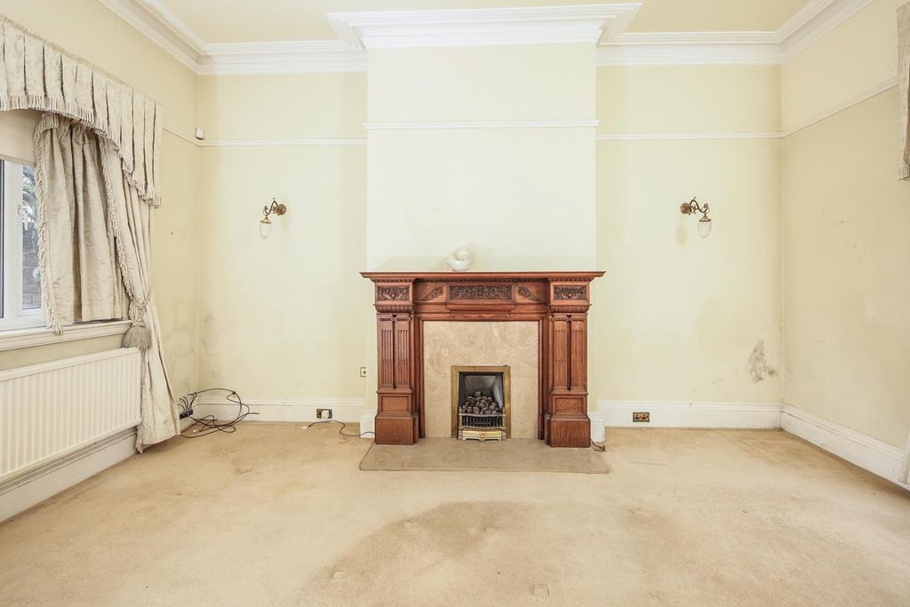 Property photo 2 of 25 Reception Room One