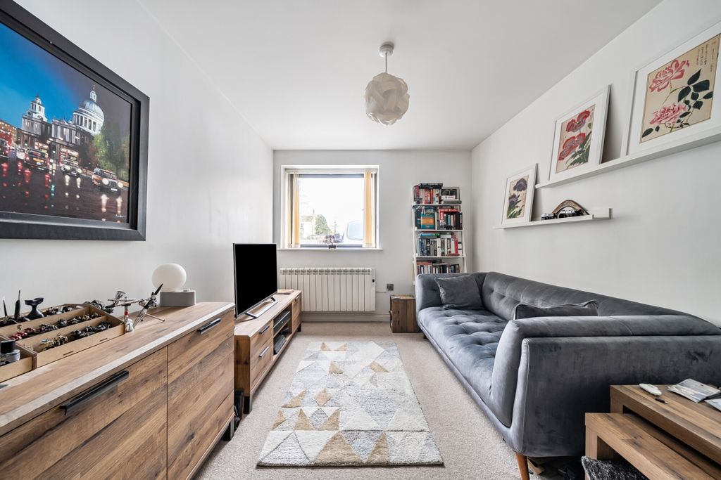 Property photo 2 of 22 1442295-11-69E265...