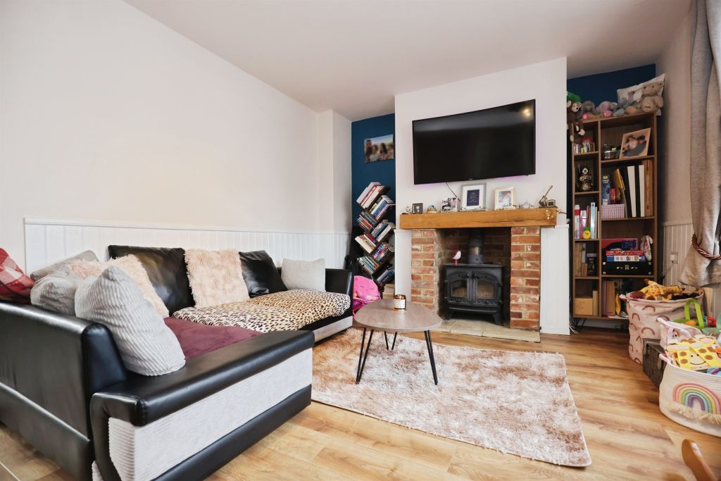 Property photo 2 of 14