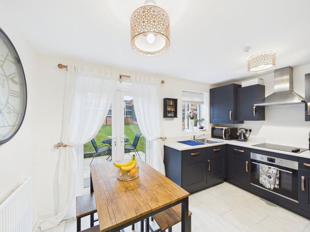 Property photo 2 of 11 Picture No. 03