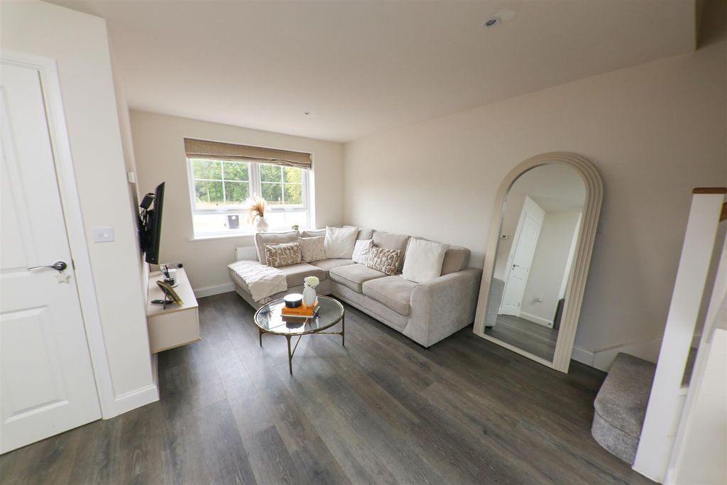 Property photo 1 of 17 Open Plan Living/ Dining/ Kitchen