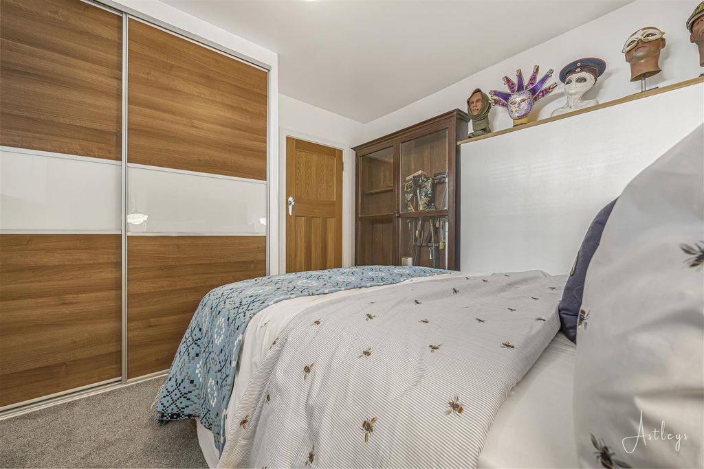 Additional image 19 of 3 bed flat for saleMumbles Road, Mumbles, Swansea SA3