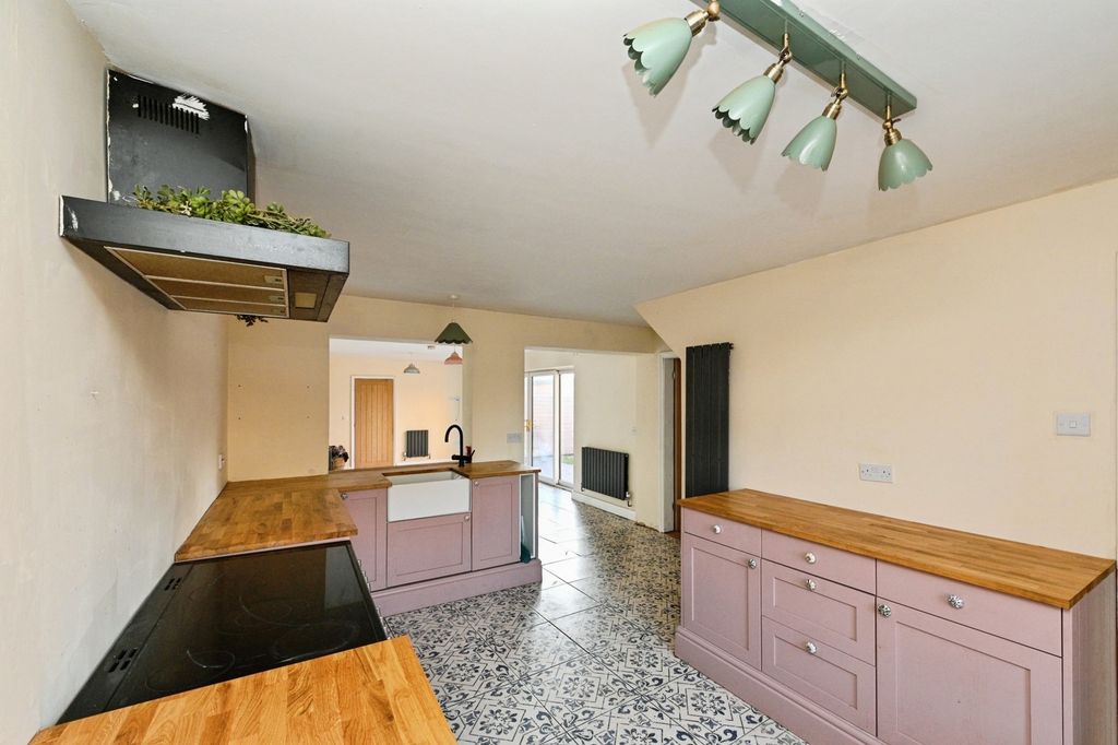 Property photo 2 of 39 Pbox-Img.Jpg
