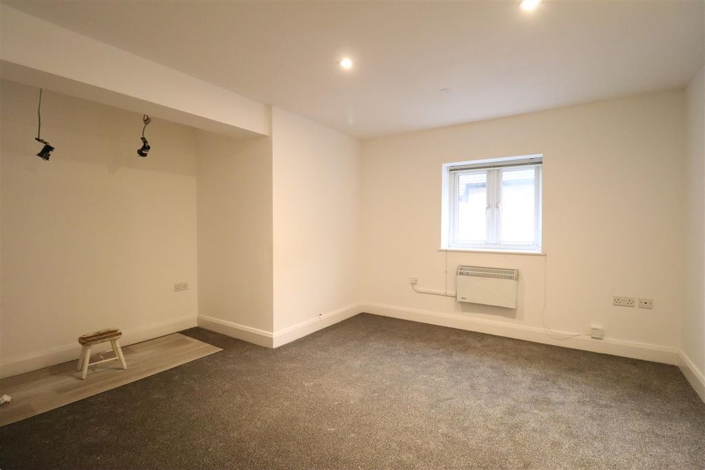 Property photo 3 of 7 Img_2318.Jpg