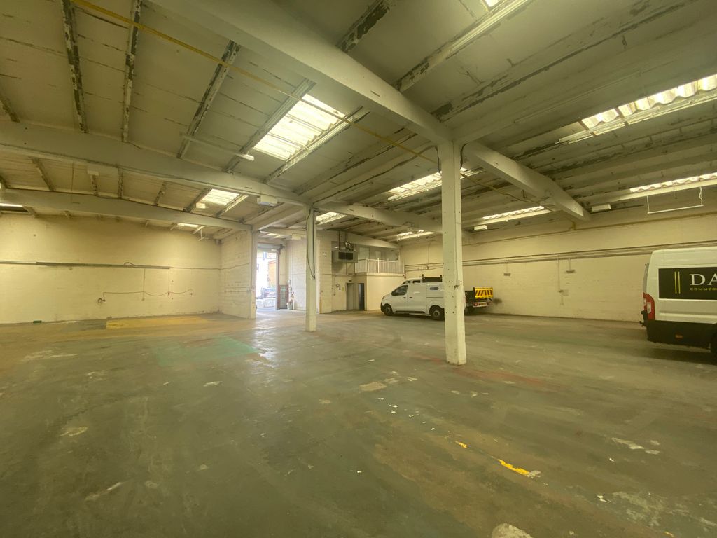Property photo 3 of 3