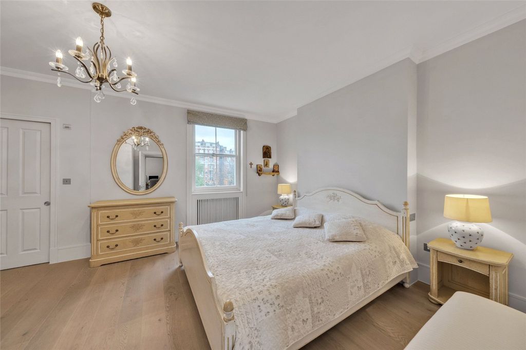 Property photo 3 of 18 Picture No. 05