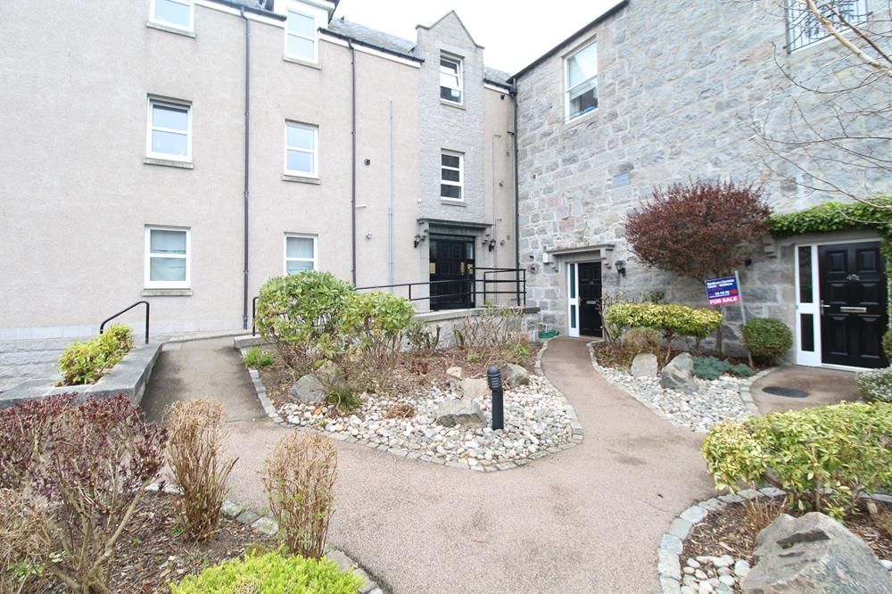 Property photo 1 of 13 External 1