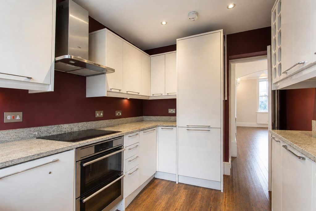 Property photo 3 of 19 Kitchen (Ground Floor)