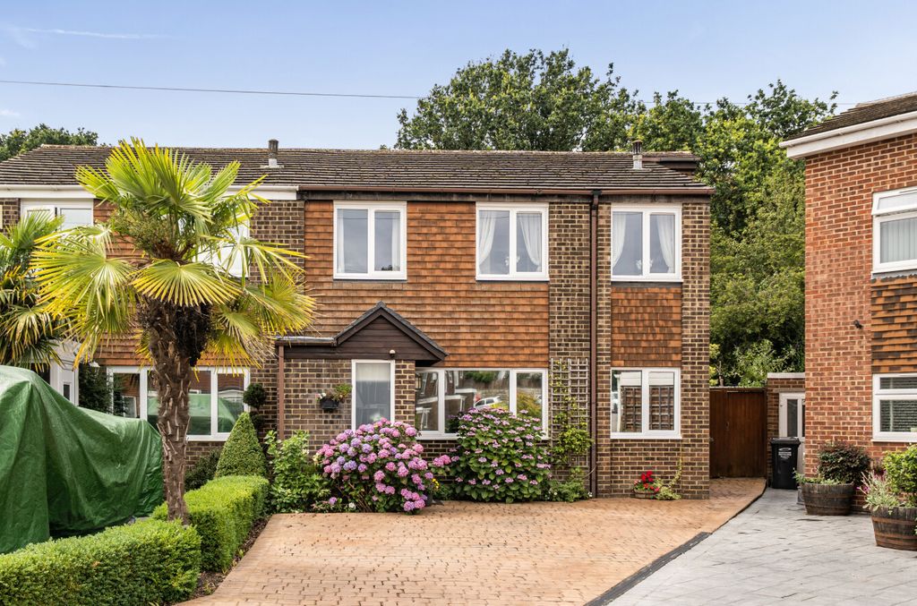 Property photo 1 of 21 1484240-1-6A43Aea...